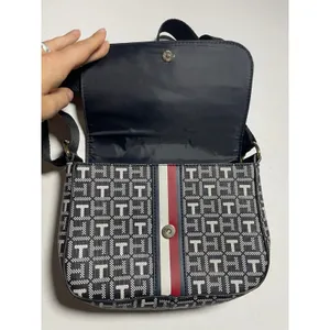 Tommy Hilfiger Crossbody Bag Womens Small Black Monogram‎ Logo Preppy Classic thumbnail 3