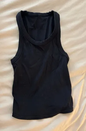 Alo tank top thumbnail 1