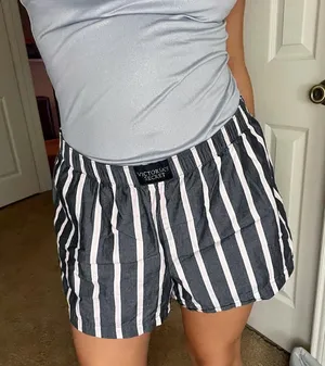 vs pink shorts thumbnail 1