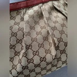 Authentic GUCCI canvas shoulder bag 🔥🔥 thumbnail 8