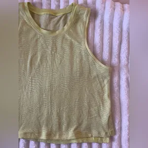 Lululemon Yellow Tank Top thumbnail 2