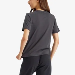 Skims Women's Grey and Black T-shirt thumbnail 2