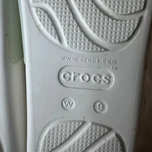 Crocs Splash Glossy Slide White Sandals Size 9 thumbnail 7