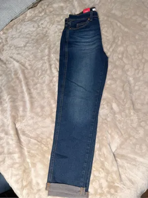 Levi's High-Rise Women's Jeans in Dark Blue Denim thumbnail 5