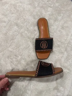 Tommy Hilfiger‎ Women's Pezley flat sandals in Black and Brown Size 7.5 thumbnail 3