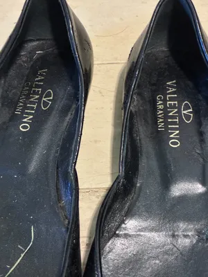 Valentino Garavani Black Patent Leather Crystal Buckle Ballet Flats thumbnail 4