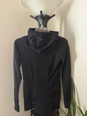 Lululemon Jacket Black thumbnail 2