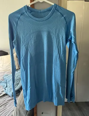 Lululemon Swifly Tech Long Sleeve thumbnail 1