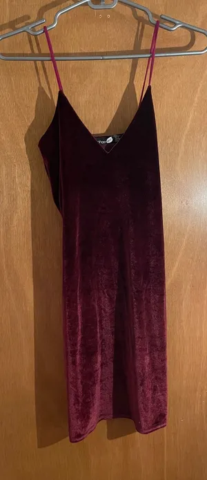 Boohoo Velvet Dress midi bodycon homecoming thumbnail 1