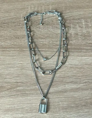 Silver layered necklaces thumbnail 1