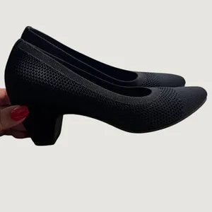 Eileen Fisher Gabby Pumps Womens 8 Black Stretch Knit Pointed Block Kitten Heel‎ thumbnail 8