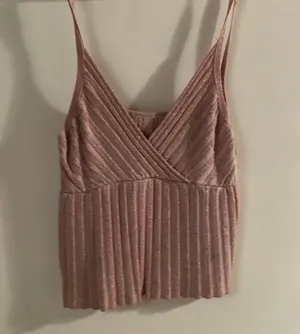 Top thumbnail 1