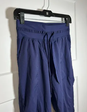 Size 4 pants Blue thumbnail 3