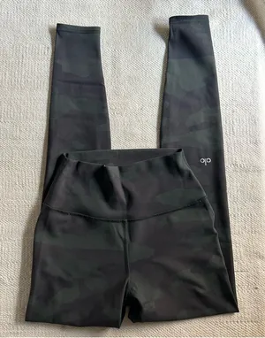 ALO Yoga Black Leggings High Waist Performance thumbnail 1