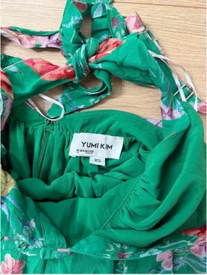 Revolve Yumi Kim Tracey Dress in Wonderful World Green with floral print $248 retail Size XS #yumikim #floral thumbnail 4