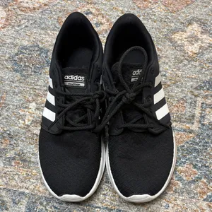 Adidas Cloudfoam Black and White Athletic Shoes thumbnail 3