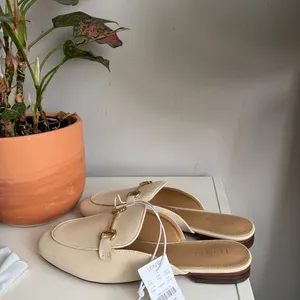 J crew cream slip-on loafer mules 9.5 thumbnail 4