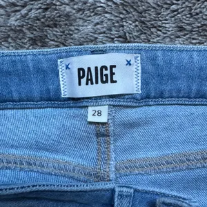 PAIGE Denim Nelli Jeans Women's 28 thumbnail 4