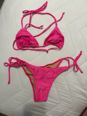 LIVE! Hot pink sparkle bikini set thumbnail 1
