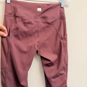 Vuori Stride Leggings VW429 Marsala Red‎ Womens Size S Yoga Athletic Pockets thumbnail 6