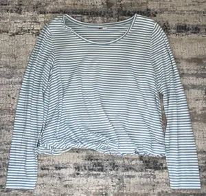 lightly worn top Blue thumbnail 1