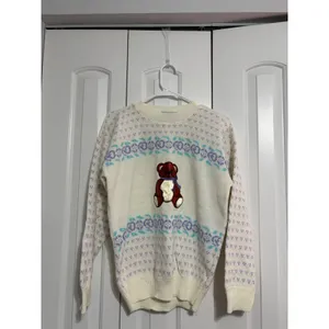 Kate Collins Sweater Vintage Teddy Bear Pastel White Knit‎ Crewneck 90s Kidcore thumbnail 2