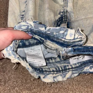 Kancan High-Waisted Denim Shorts thumbnail 4