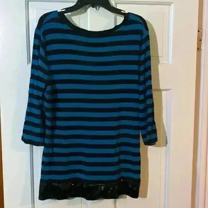 🎄Apt 9 Woman’s 3/4 sleeveless top‎ sequin banded bottom - large thumbnail 4
