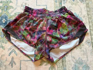 Lululemon Shorts thumbnail 1