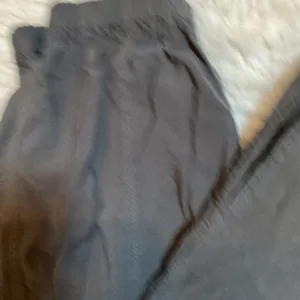 Anthropologie‎ Jogger Pants Womens XS Charcoal Grey Excellent Cargo Drawstring thumbnail 3