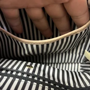 Kate Spade New York Healy Lane Lawrie Leather Adjustable Shoulder Magnetic Bag thumbnail 12