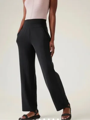 Athleta Seasoft Cozy Pant in Black #533653 W2551 Sz S thumbnail 2