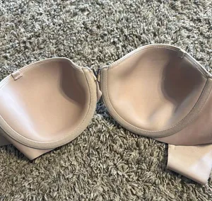 Illusions Lightly Lined Smooth Strapless Bra thumbnail 2