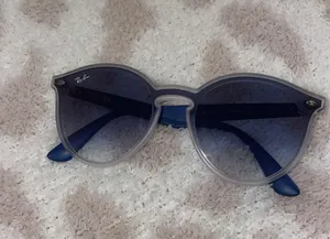 Ray-Ban Glasses thumbnail 3
