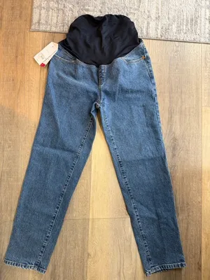 NWT Ingrid & Isabel Maternity Jeans Sz. 4 thumbnail 1