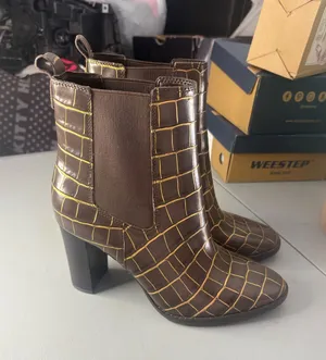 Ralph Lauren Shoes 7.5 thumbnail 1