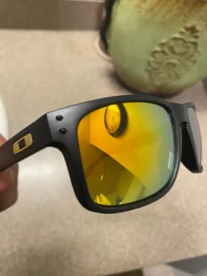 Oakley Holbrook Sunglasses thumbnail 2