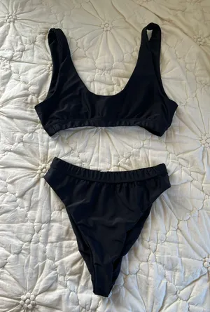 Black High Waisted Bikini Size M thumbnail 1