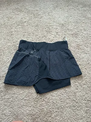 REI Women's Black Athletic Skort Size M Shorts Tights thumbnail 9