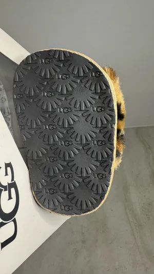 UGG Slippers Fluff Yeah Slide thumbnail 4