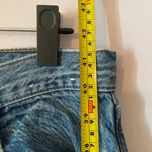 Abercrombie & Fitch The Loose High Rise Jeans Medium Wash Baggy Frayed 30 / 10 thumbnail 7