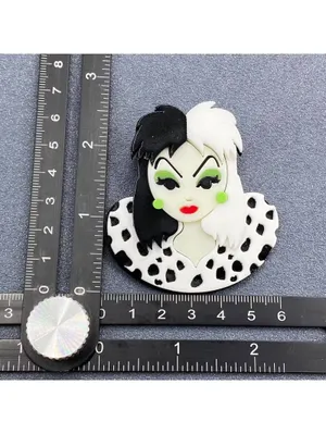 Creative Beauty Acrylic Brooch 🦩 Black thumbnail 5