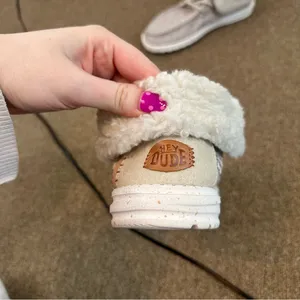 Hey Dude Women's Wendy Fold Casual Moccasin Sneakers Beige Sherpa Size 9 thumbnail 5
