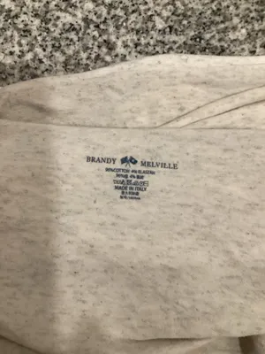 Brandy Melville Top with oval neck  thumbnail 3