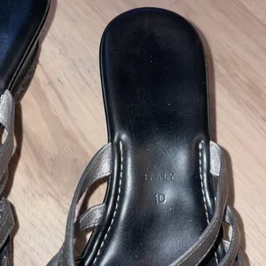 Italian Shoemakers sandals in silver size 10 thumbnail 3