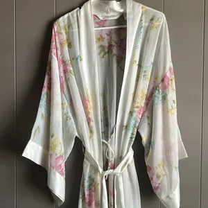 Victoria's Secret Collection Kimono Robe Women's Size L Floral Vintage 90s Robe thumbnail 4