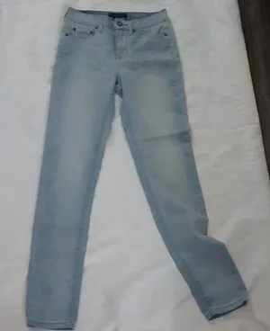 Aeropostale High Waisted Jegging Jean Size 0 Light Wash thumbnail 1