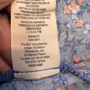 Free‎ People Wildflower Fields Henley Tunic Blouse Blue Floral Size Medium M thumbnail 5