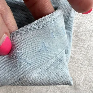 Lululemon 4 Run Swiftly Tech Long Sleeve Aquamarine Seamless Thumbholes Athletic thumbnail 11