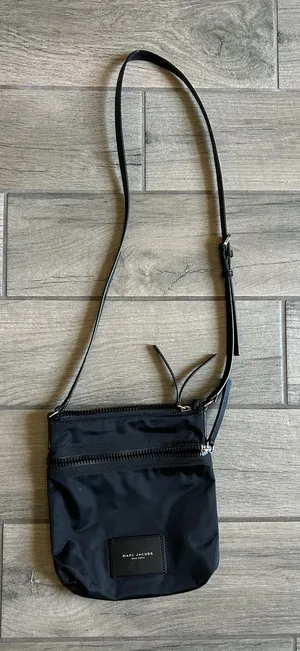 Marc Jacobs Black Nylon Crossbody Pouch thumbnail 1
